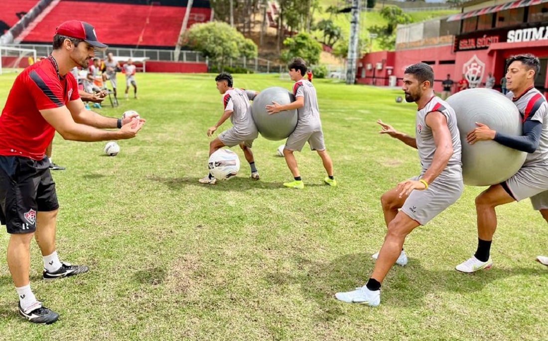 Jornal Correio Burse Comanda Treino T Tico No Vit Ria Saiba Situa O