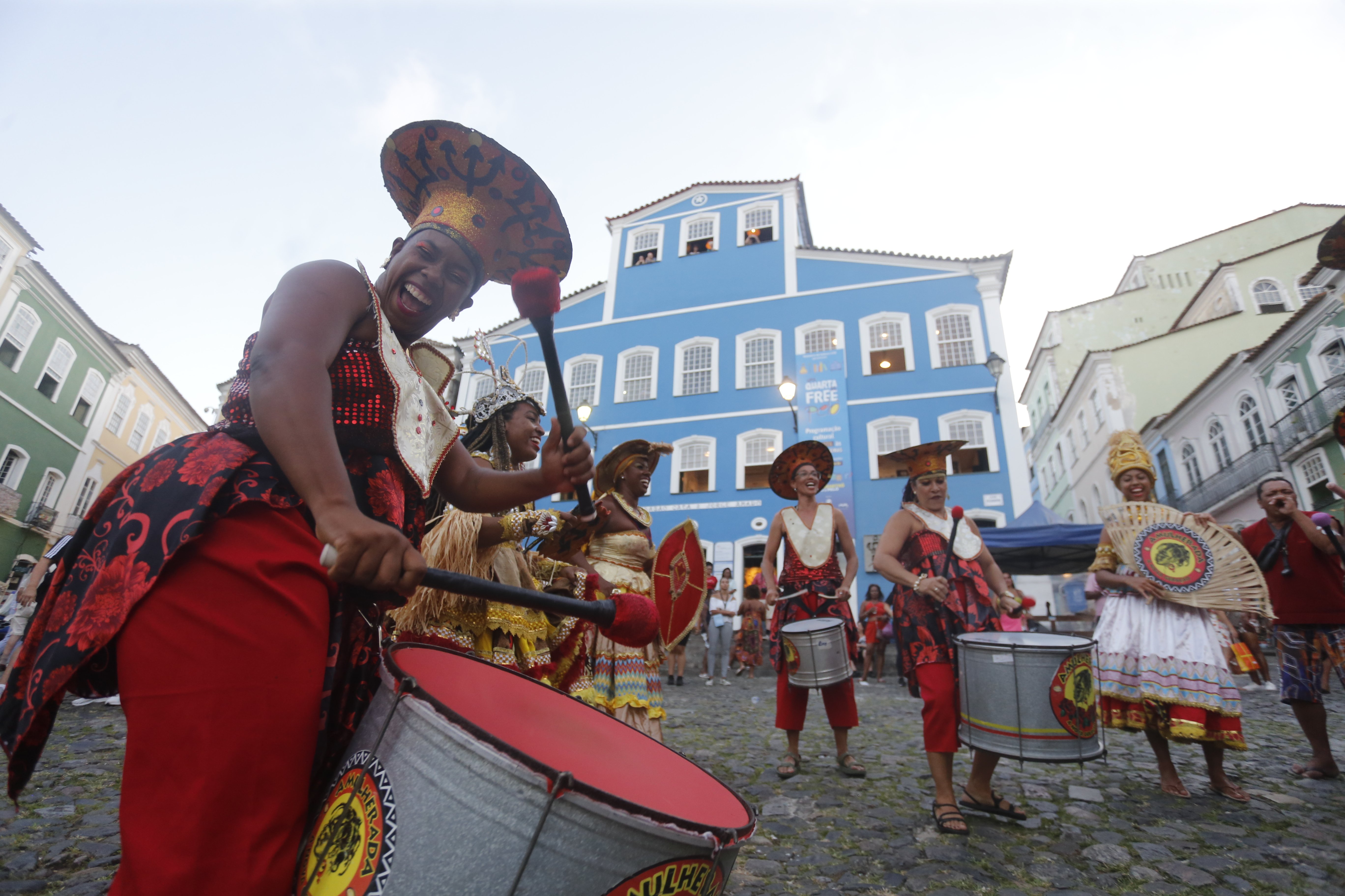 Jornal Correio For A Da Percuss O Feminina Invade Centro Hist Rico