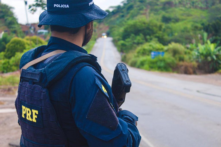 Jornal Correio Motorista é preso após oferecer dinheiro para ser