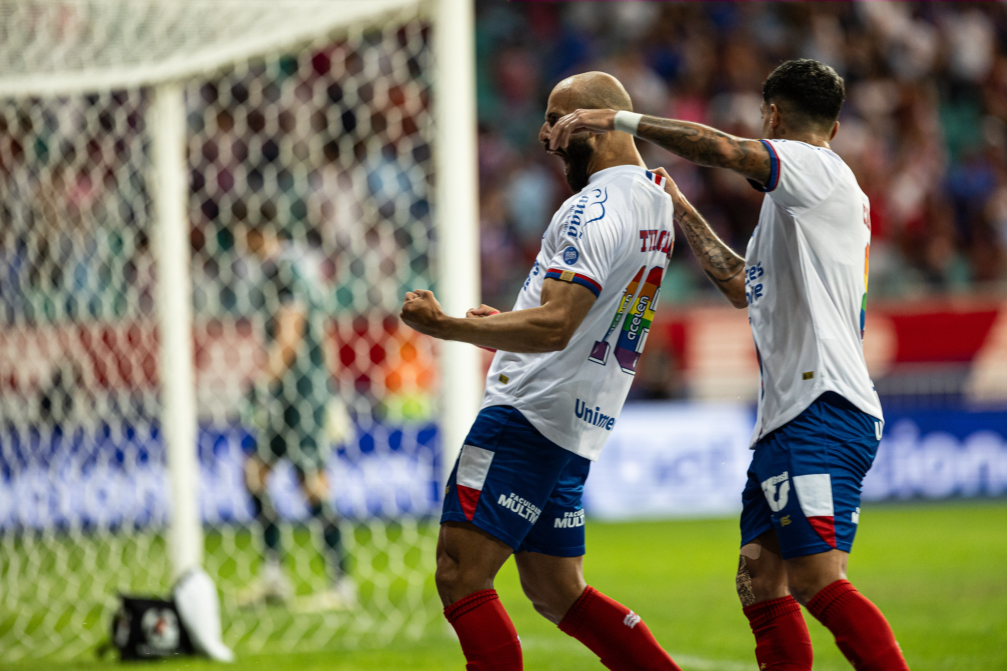 Jornal Correio Bahia Marca Aos 40 Do 2 Tempo Vence O Vasco E Sobe