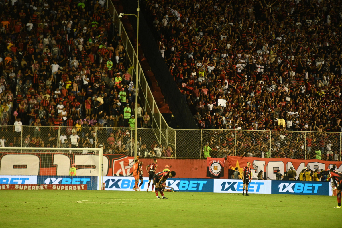 Jornal Correio Autor de gol do Vitória contra o Flamengo Everaldo