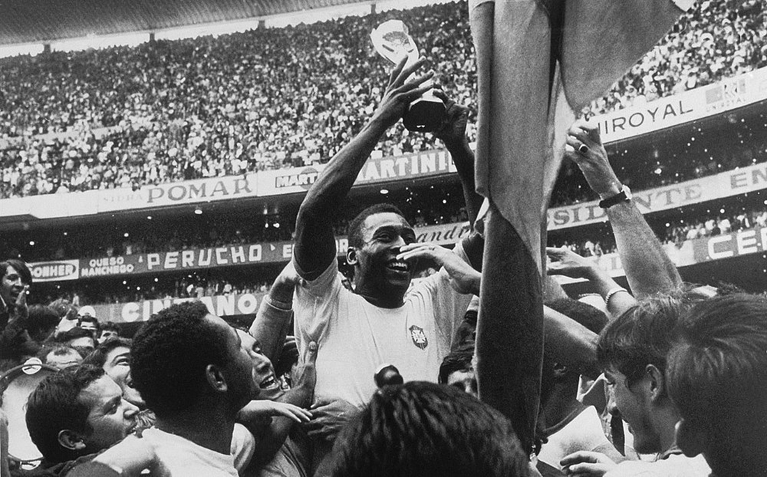 Atrás de Pelé, Mbappé se torna o 2º mais jovem a marcar em final de Copa -  Placar - O futebol sem barreiras para você