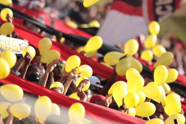 Torcida do Vitória voltou a comparecer em peso