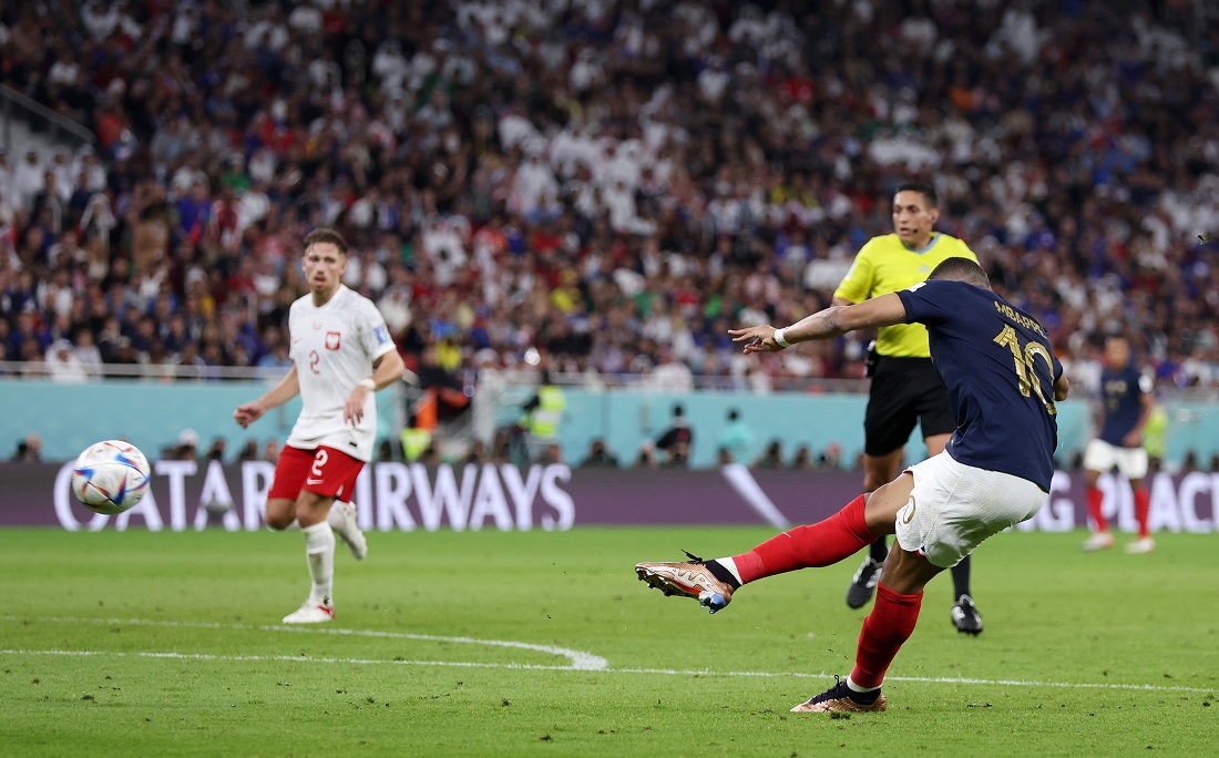 Mbappé faz golaços, França vence a Polônia e vai às quartas da Copa -  Diário Corumbaense