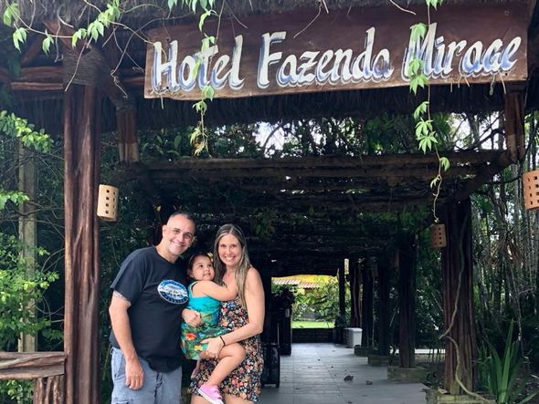Daniela, alugou com marido, filha e amigas 14 apartamentos em um hotel por Foto: Divulgação