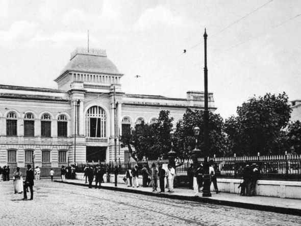 Edifício do Senado, Praça da Piedade, primeira década do século XX por Postal J. Mello editor/ J. Mello & Filhos