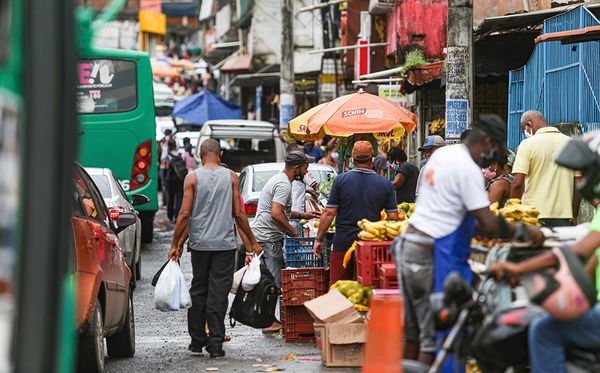 Aglomeração no bairro de São Marcos.