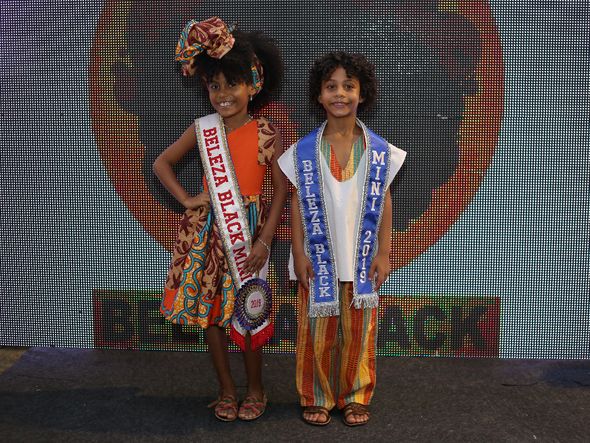 Beleza Black Mini - Thuan Pereira e Julia Dias por Samuel Castro / divulgação