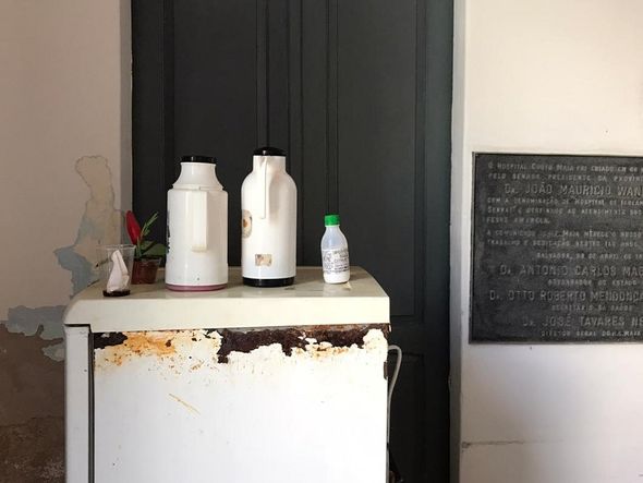 Ocupação já tem geladeiras, fogão e colchões por Fernanda Santana/CORREIO