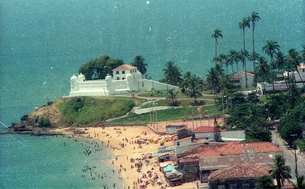 Janeiro de 1997, vista aérea de Ponta de Humaitá por Foto: Luiz Hermano/Arquivo Correio