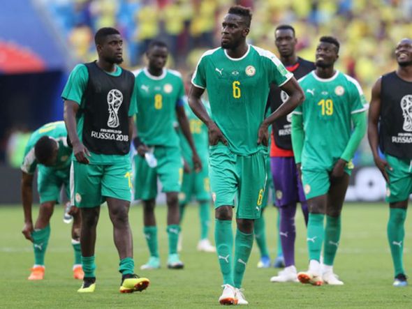 Senegaleses lamentam a eliminação por Fifa/Divulgação