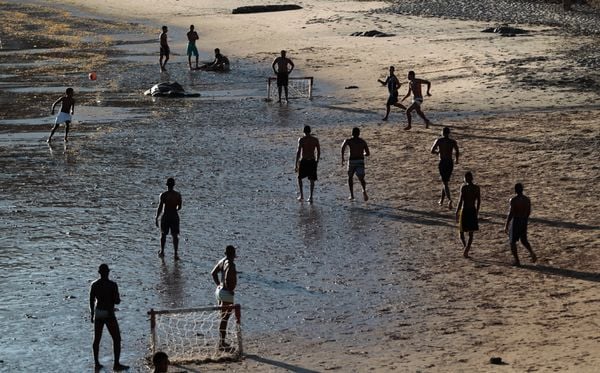 Praia de Ondina por Arisson Marinho/CORREIO