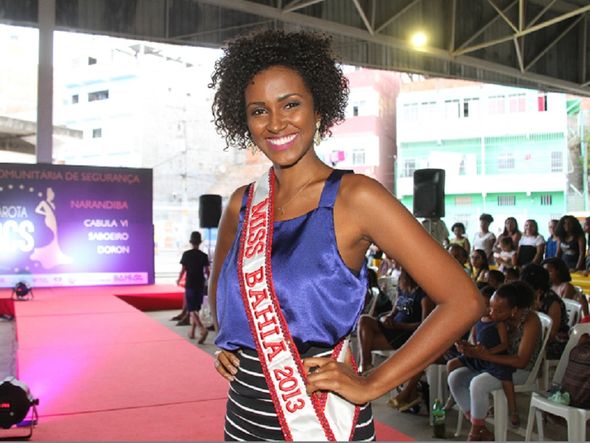 A Miss Bahia 2013, Priscila Santiago, foi uma das juradas do concurso  por Foto: Evandro Veiga/ CORREIO