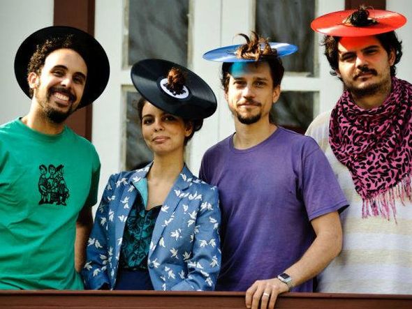 Bem Gil e sua banda Tono formam a base do show Refavela 40 por Foto: Divulgação