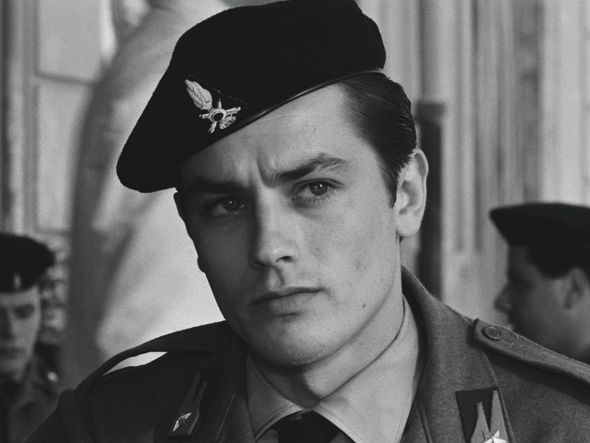 Alain Delon protagonizou Rocco e Seus Irmãos, clássico do cinema europeu por Foto: Reprodução