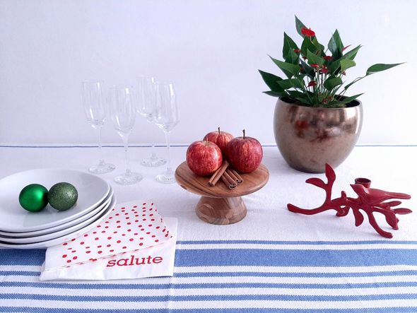 Sugestão de decoração de mesa natalina por foto/divulgação