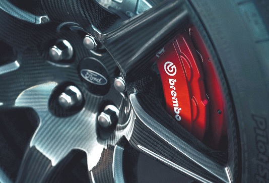 Os freios são Brembo