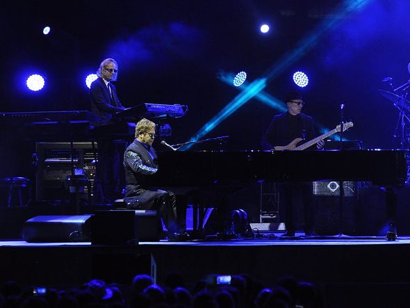 Em fevereiro de 2014, o astro inglês Elton John esteve na Arena Fonte Nova por Mauro Akin Nassor/CORREIO