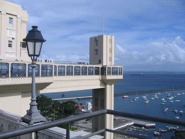 Inaugurado em 1873, Elevador Lacerda é o primeiro elevador urbano do mundo