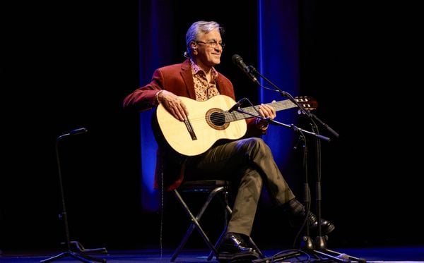 Outro artista que estreia na festa é Caetano Veloso, no domingo