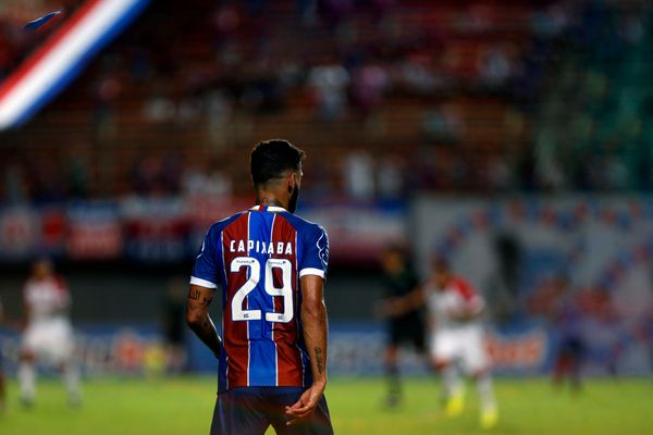 Juninho Capixaba marcou 2 gols  por Foto: Felipe Oliveira/EC Bahia