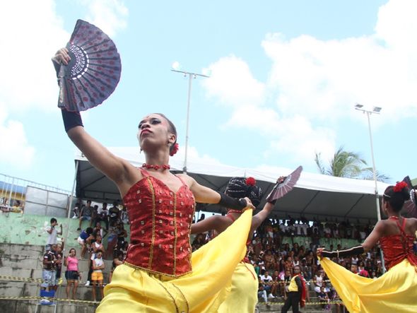 Grupo de Valsa Novos Talentos por Mauro Akin Nassor