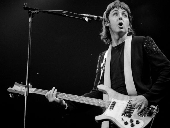 Paul nos anos 1970, no começo de sua carreira solo: dúvidas se faria sucesso sem os Beatles por Divulgação