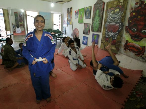Suzane Varela é aluna de jiu-jítsu e pré-vestibular por Foto: Arisson Marinho/CORREIO