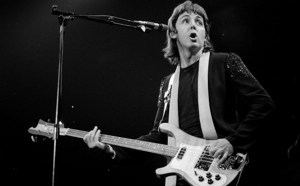 Paul nos anos 1970, no começo de sua carreira solo: dúvidas se faria sucesso sem os Beatles por Divulgação