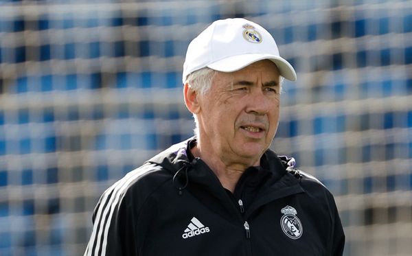 Ancelotti no comando de treino no Real Madrid por Real Madrid/Divulgação