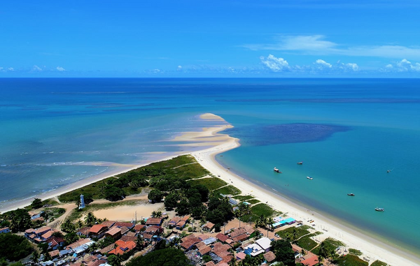 Balneário de Caraiva, em Porto Seguro, no Sul da Bahia, é ameaçado por grandes eventos