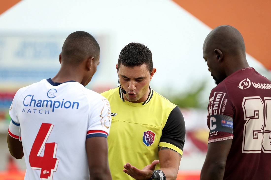 Jovem baiano entra para história da seleção ao vencer Campeonato