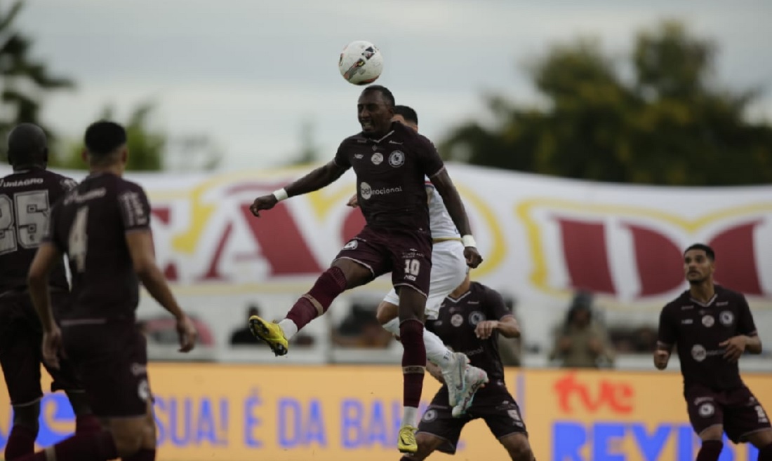 Ferroviária e Corinthians empatam no primeiro jogo da final