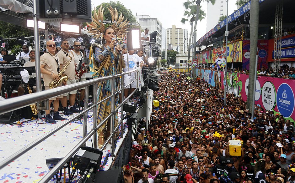 ANIVERSÁRIO DE SALVADOR 