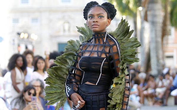 Afro Fashion Day leva elegância dos blocos afros para passarela do Terreiro de Jesus