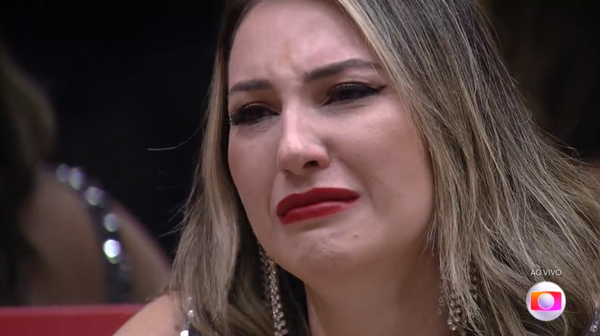Médica Amanda Meirelles se emocionou ao ouvir que tinha vencido por Reprodução