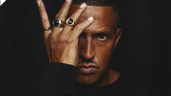 O rapper Mano Brown é líder do Racionais e apresentador do podcast Mano a Mano, do Spotify por Pedro Dimitrow/divulgação