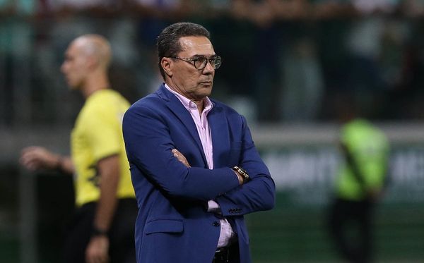 Luxemburgo foi anunciado como novo técnico do Corinthians