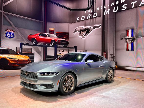 Na Ford, destaque para a nova geração do Mustang