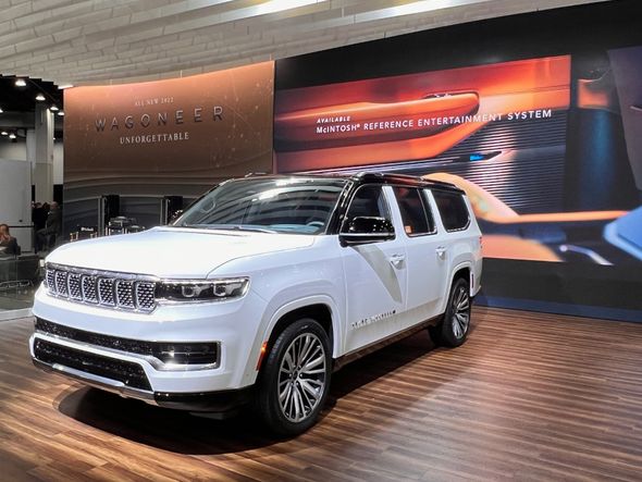O Grand Wagoneer se destacou com a opção para oito pessoas