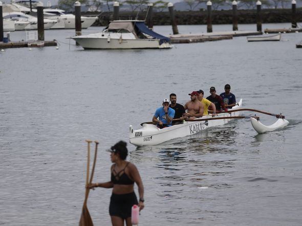 Praia da Preguiça é centro esportivo por Arisson Marinho/CORREIO