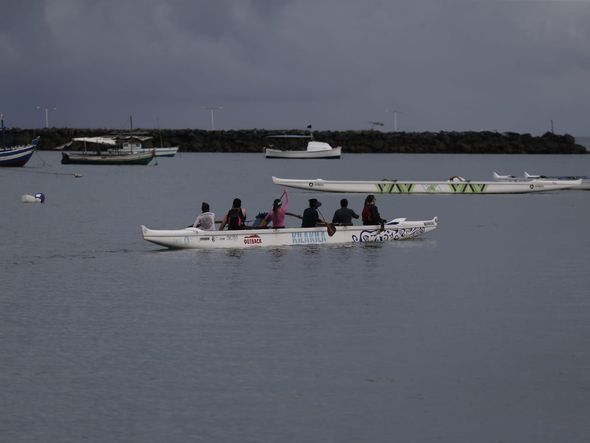 Praia da Preguiça é centro esportivo por Arisson Marinho/CORREIO