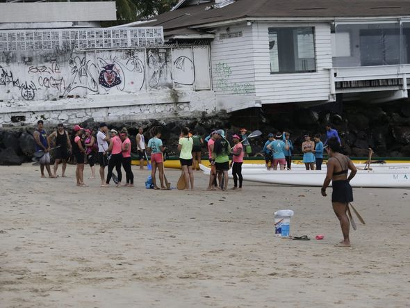 Praia da Preguiça é centro esportivo por Arisson Marinho/CORREIO