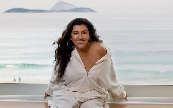 Regina Casé é uma das famosas com casa no Santo Antônio Além do Carmo por Divulgação 