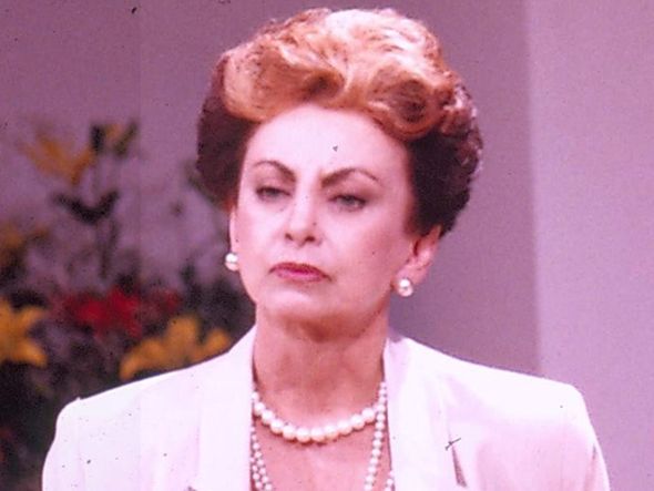 Beatriz Segall interpretando Odete Roitman na novela Vale Tudo por Memória Globo/divulgação