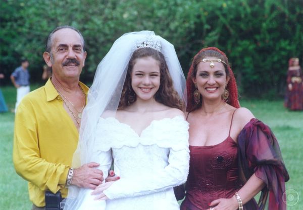 Paulo José, Leandra Leal, Eliane Giardini na novela Explode Coração (1995)  por  Globo/Divulgação