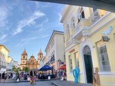 Imagem - Número de turistas estrangeiros na Bahia cresce 60%; saiba qual país envia mais visitantes