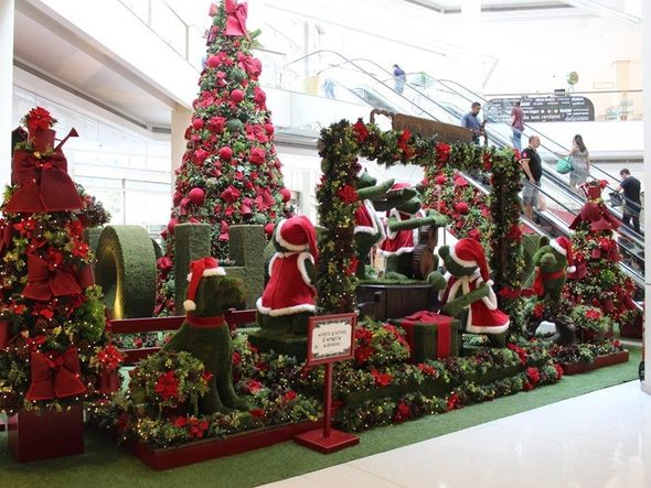 Decoração de Natal no Shopping Itaigara por Divulgação