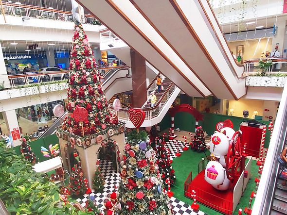 Decoração "Doce Natal" do Shopping Piedade por Divulgação