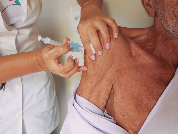 Vacinação de idosos maiores de 78 anos em Correntina começa amanhã (12) por Divulgação/PrefeituradeCorrentina